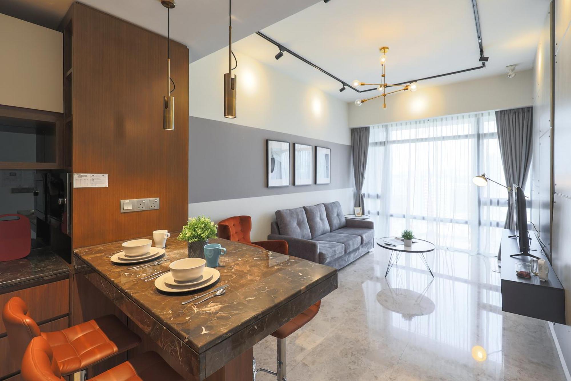 Apartemen 双子塔附近 高级泳池 二床 可住四人 大床 *